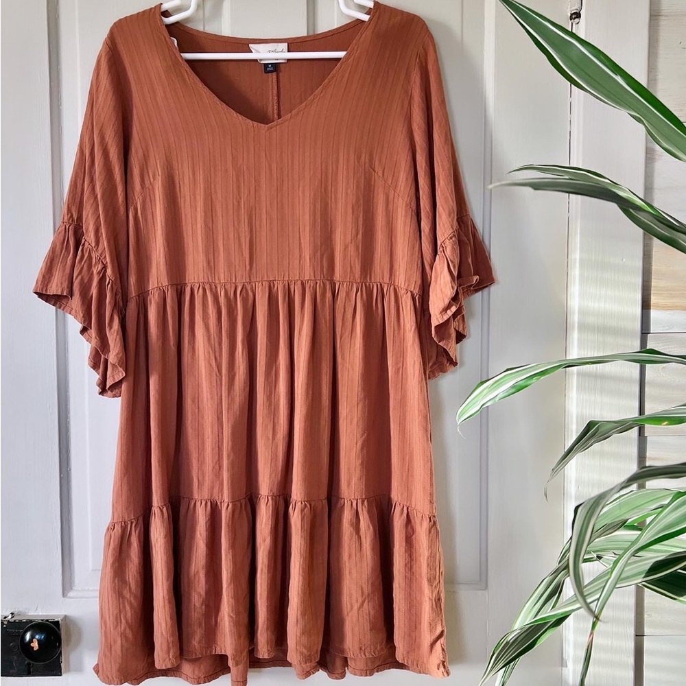 ✨Universal Thread✨ Ruffle Sleeve Dress